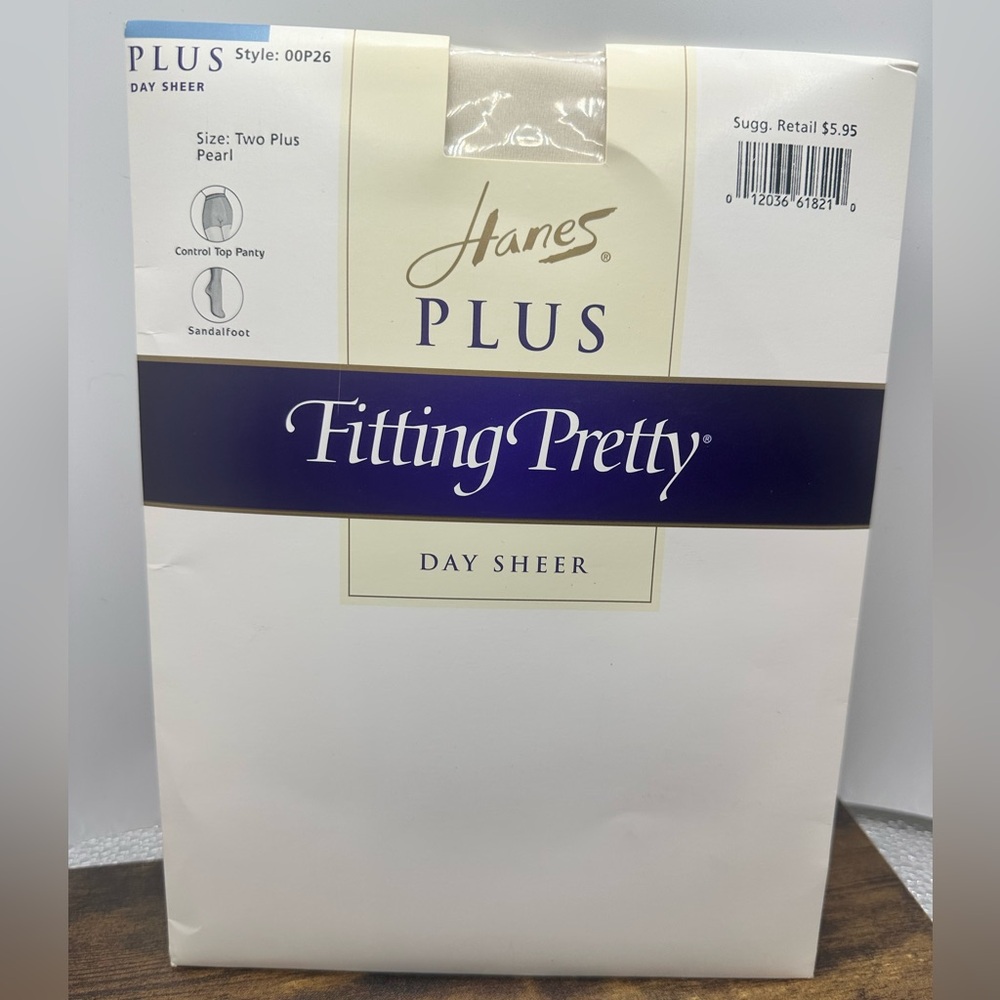 VTG Hanes Plus Size 2 Fitting Pretty Control Top nylons pantyhose- Pearl New
